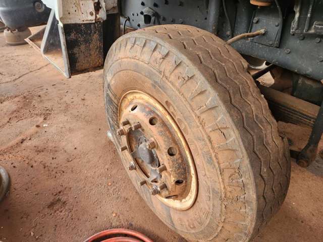 Leilão de Veículo - M. Benz/L 2635 6x4 - Paraguaçu Paulista/SP