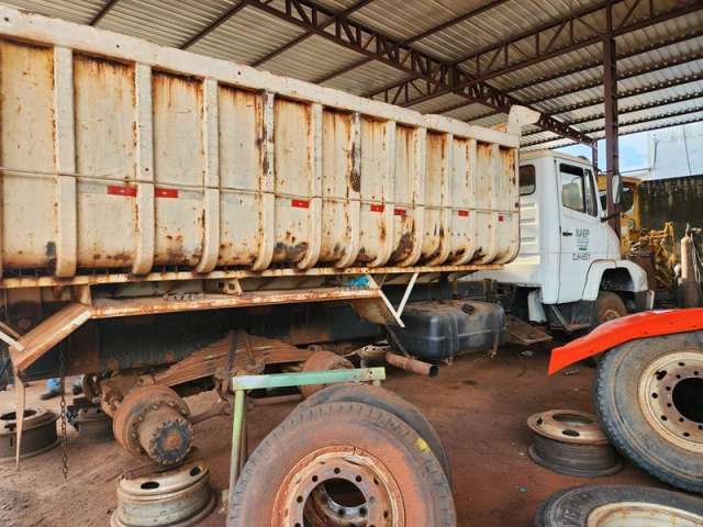 Leilão de Veículo - M. Benz/L 2635 6x4 - Paraguaçu Paulista/SP