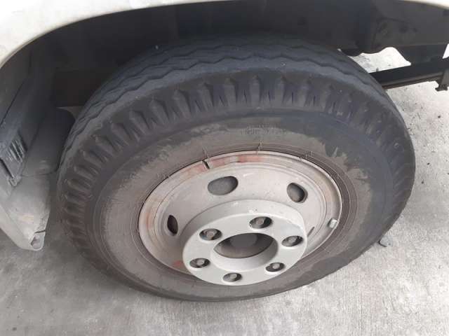 Leilão de Veículo - VW/7.110 - Barueri/SP 