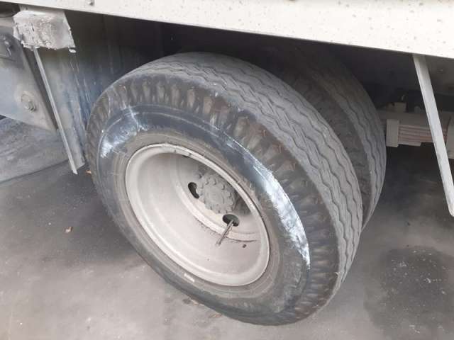 Leilão de Veículo - VW/7.110 - Barueri/SP 