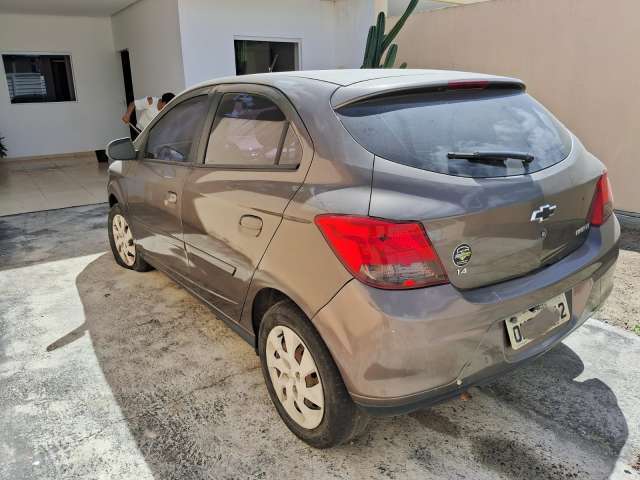 Leilão de Veículo - Chevrolet/Ônix, 1,4 MT LT - Delmiro Gouveia/AL 