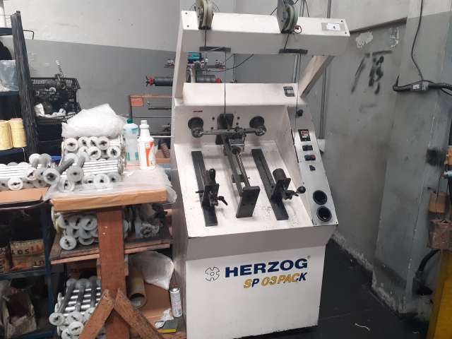 Leilão de Bens Diversos - Máq. rebobinadeira, máq. cortadeira, seladora - São Paulo/SP