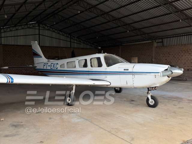 Leilão de Veículo - Aeronave modelo EMB-720C - Penápolis/SP