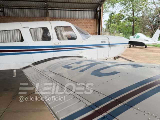 Leilão de Veículo - Aeronave modelo EMB-720C - Penápolis/SP