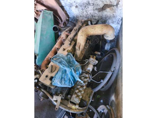 Leilão de Veículos - VW 18.310 Titan  - Guaratinguetá/SP