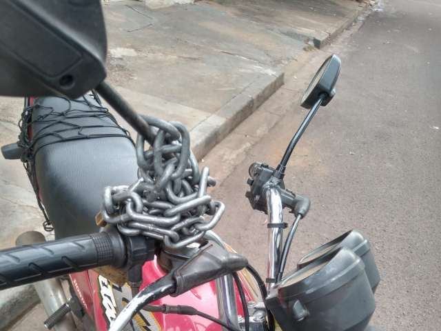 Leilão de Veículos - Honda/CG 125 Titan KS - Araçatuba/SP