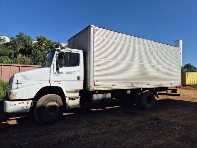 Leilão de Veículo - M. Benz/L 1318 - Guarulhos/SP 