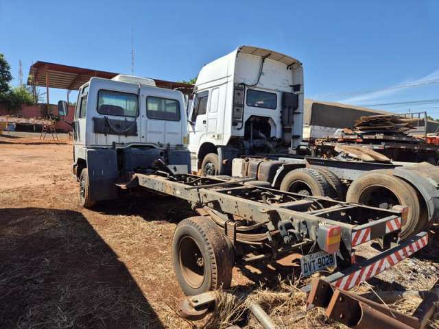 Leilão de Veículo - Ford/Cargo 712 - São José do Rio Preto/SP 