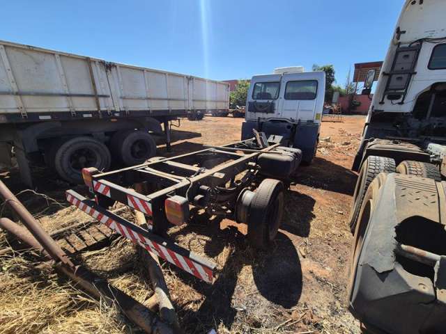 Leilão de Veículo - Ford/Cargo 712 - São José do Rio Preto/SP 