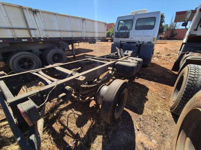 Leilão de Veículo - Ford/Cargo 712 - São José do Rio Preto/SP 