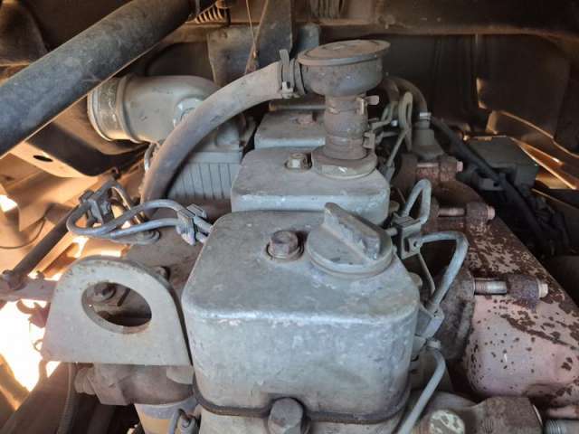 Leilão de Veículo - Ford/Cargo 712 - São José do Rio Preto/SP 