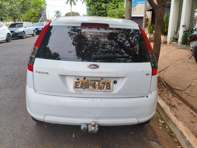 Leilão de Veículos - Ford/Fiesta 1.6 - Guararapes/SP 
