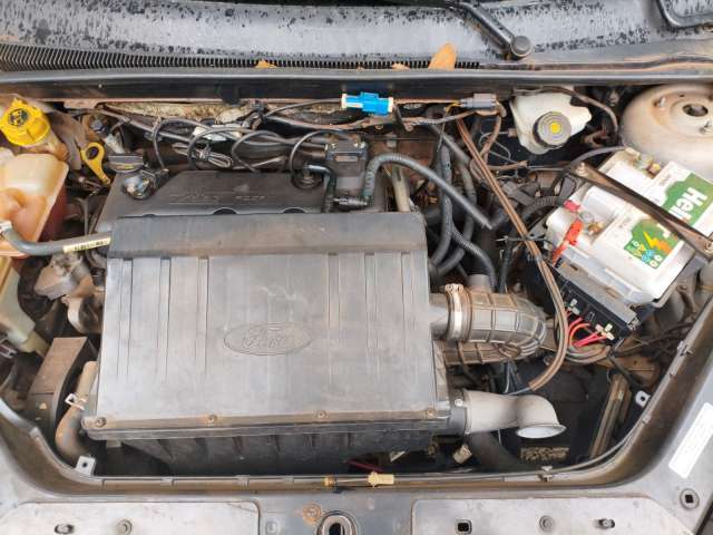 Leilão de Veículos - Ford/Fiesta 1.6 - Guararapes/SP 