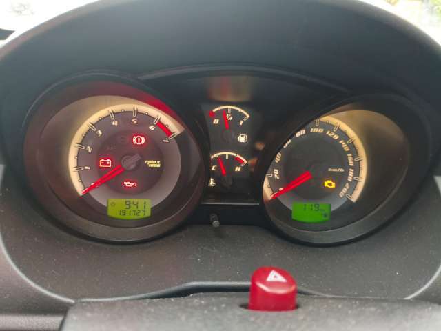 Leilão de Veículos - Ford/Fiesta 1.6 - Guararapes/SP 