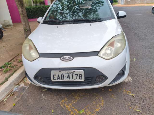 Leilão de Veículos - Ford/Fiesta 1.6 - Guararapes/SP 
